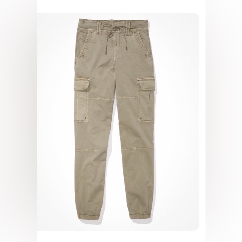 American Eagle cargo jogger size 6